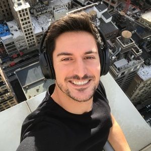 Meet your Posher, Christopher